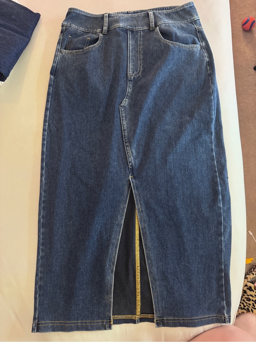 HALARA Dark Blue Straight Leg Denim Skirt with Front Slit